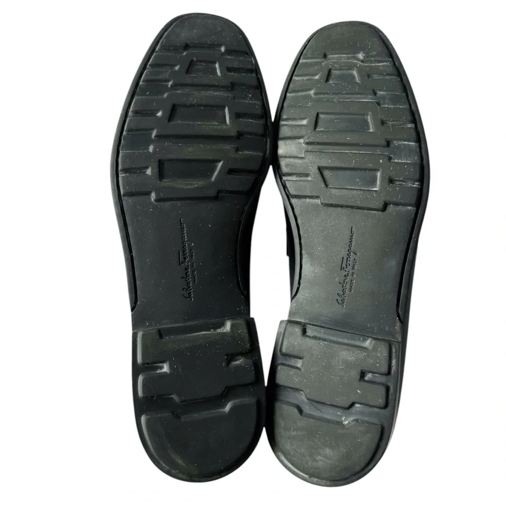 Ferragamo Black Leather Horsebit Loafers | 8
